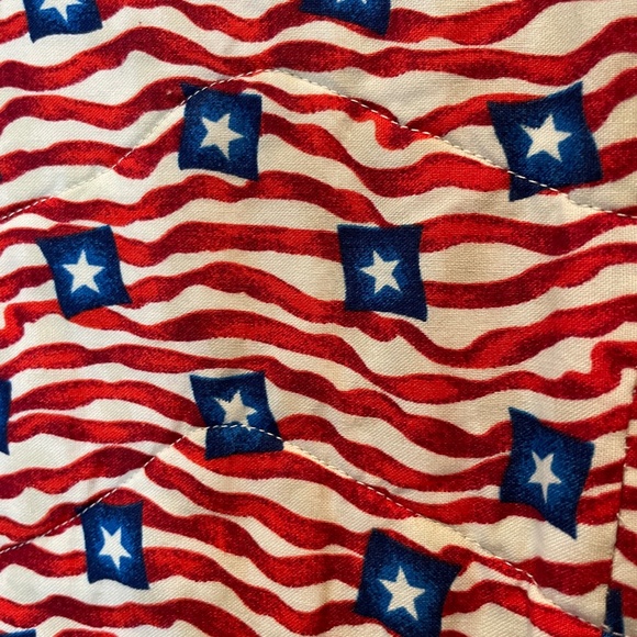American Flag Quilted Wall Hanging - - Picture 6 of 9